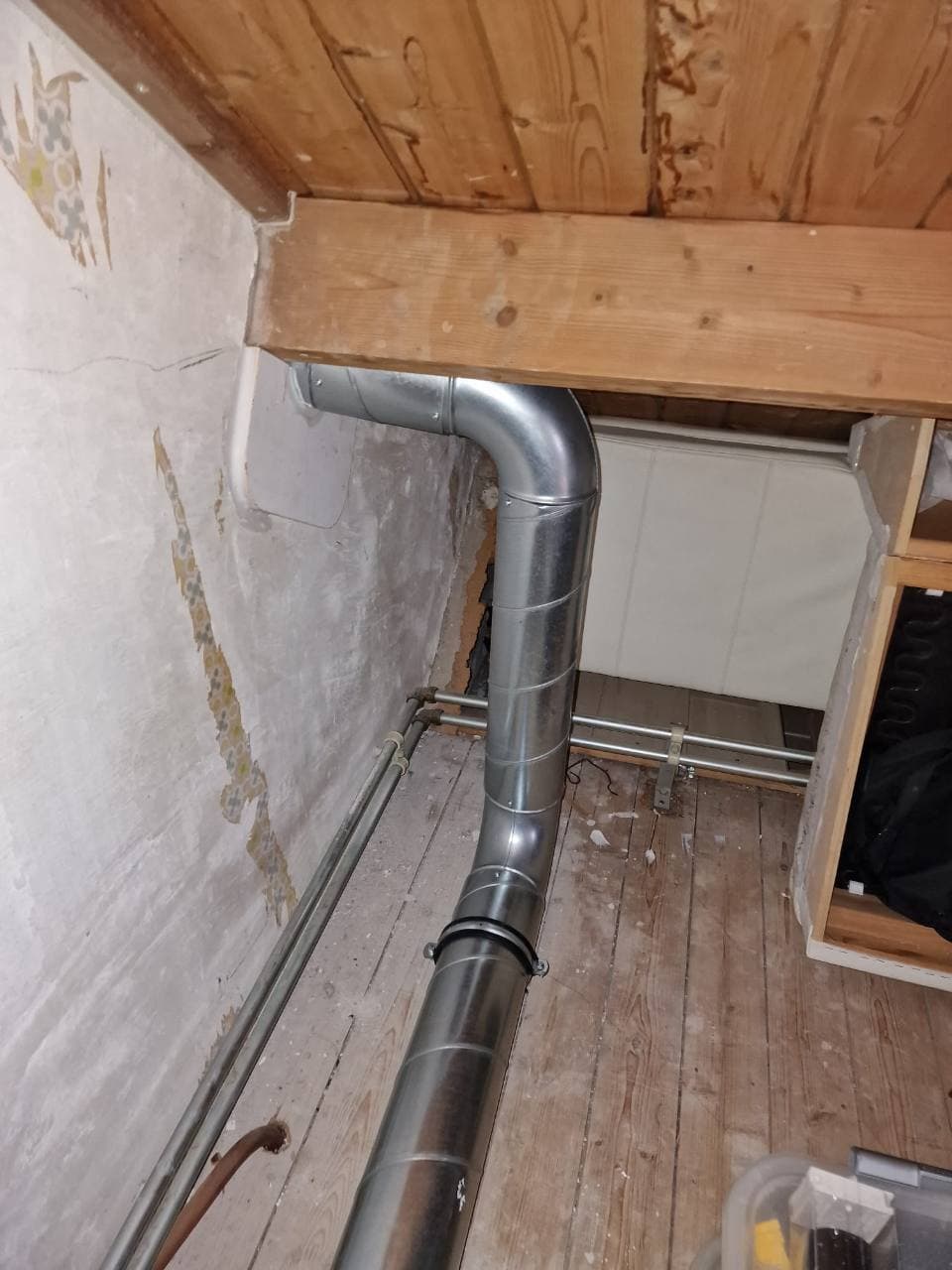 Spirokanaal door de zolderverdieping in Maarssen