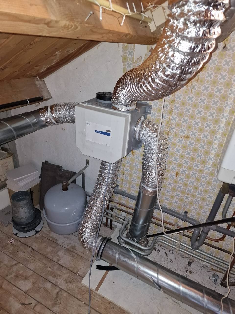 Mechanische afvoer in 104 woningen in Maarssen